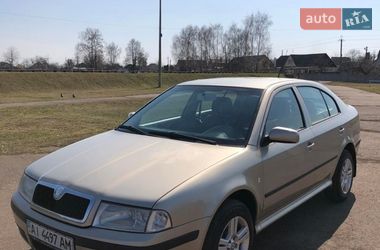 Лифтбек Skoda Octavia 2006 в Бобровице