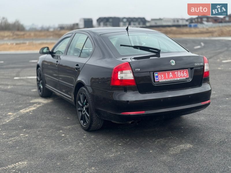 Лифтбек Skoda Octavia 2012 в Киеве фото 13 Лифтбек Skoda Octavia 2012 в Киеве