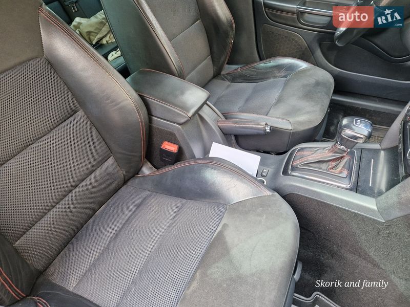 Универсал Skoda Octavia 2012 в Желтых Водах