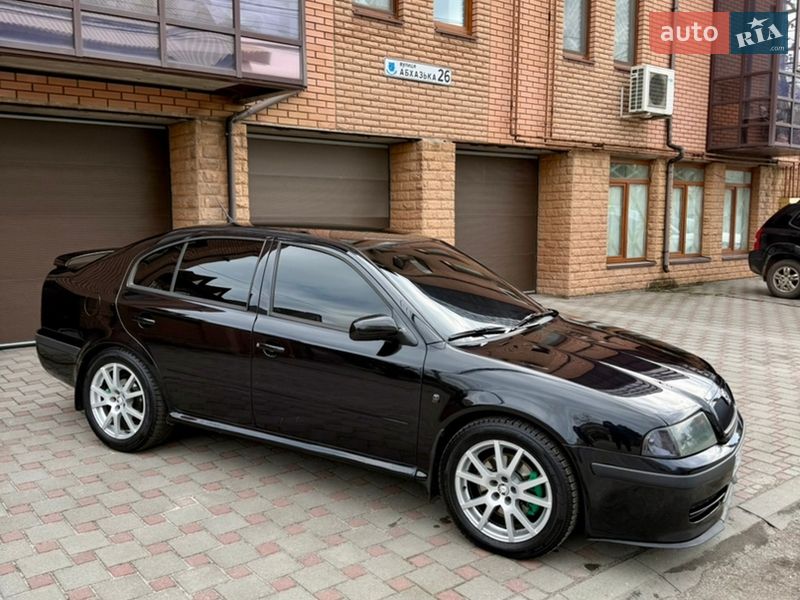 Ліфтбек Skoda Octavia 2006 в Дніпрі