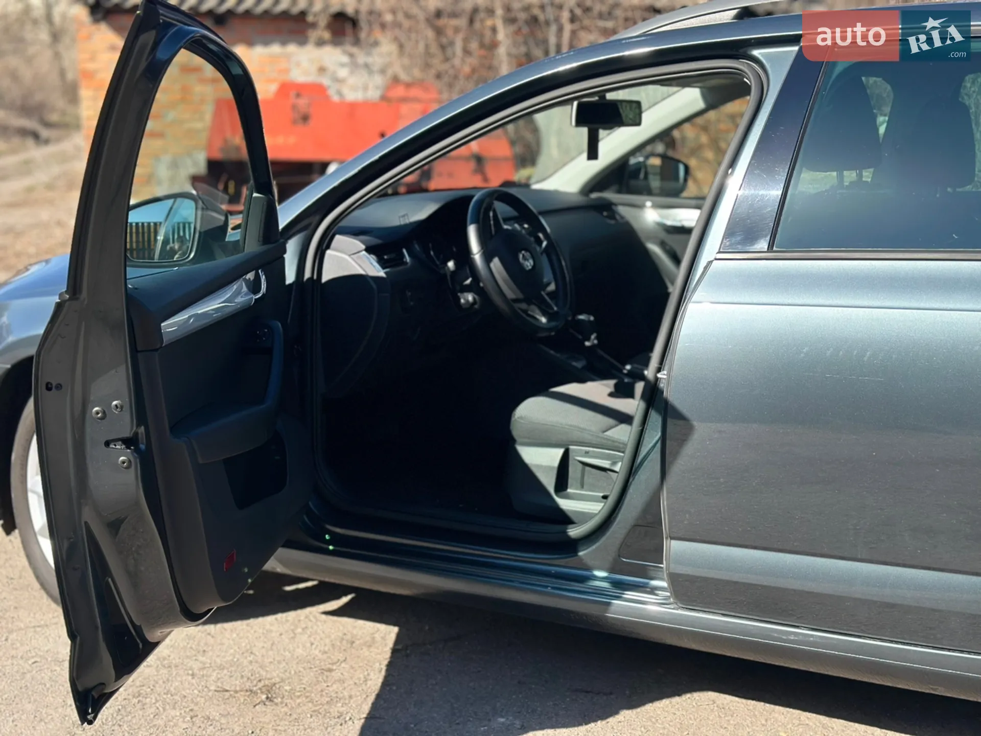 2016 Skoda Octavia - мініатюра 13