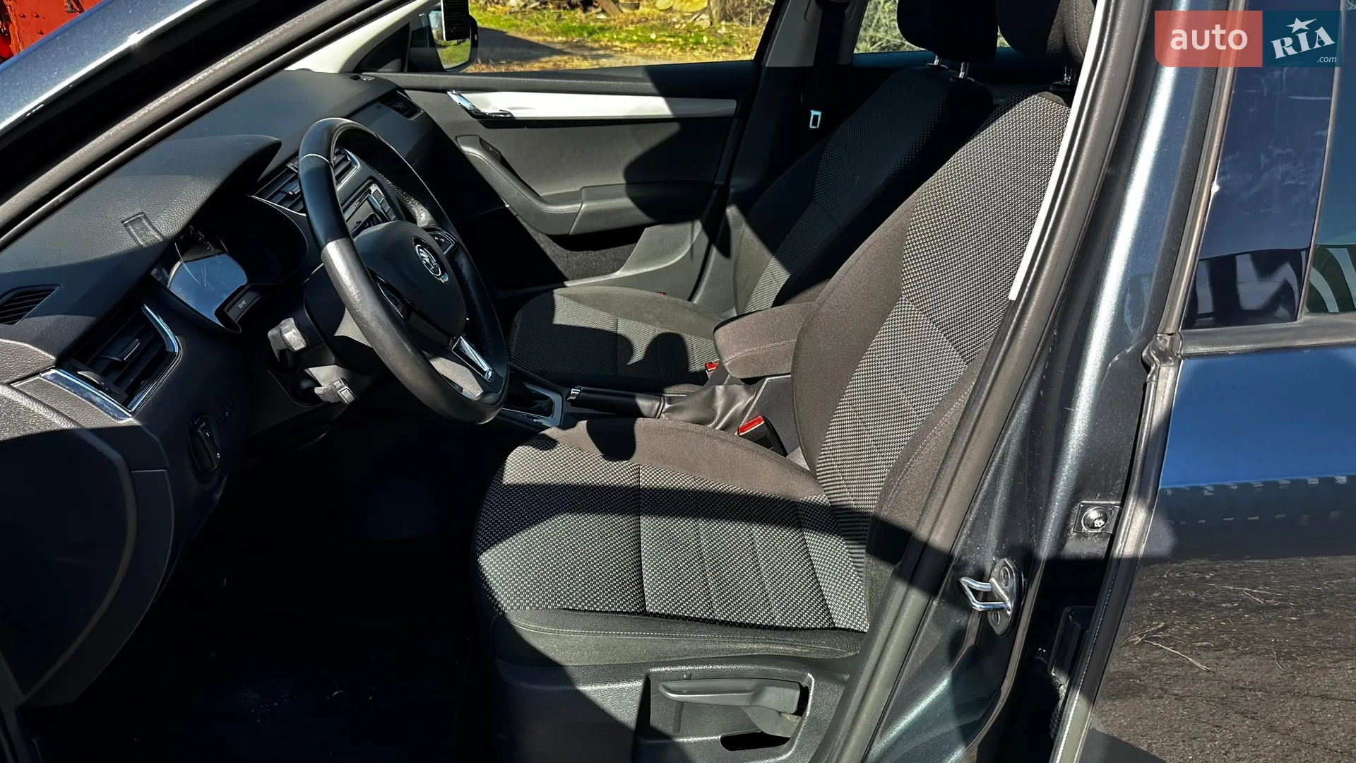 2016 Skoda Octavia - мініатюра 45