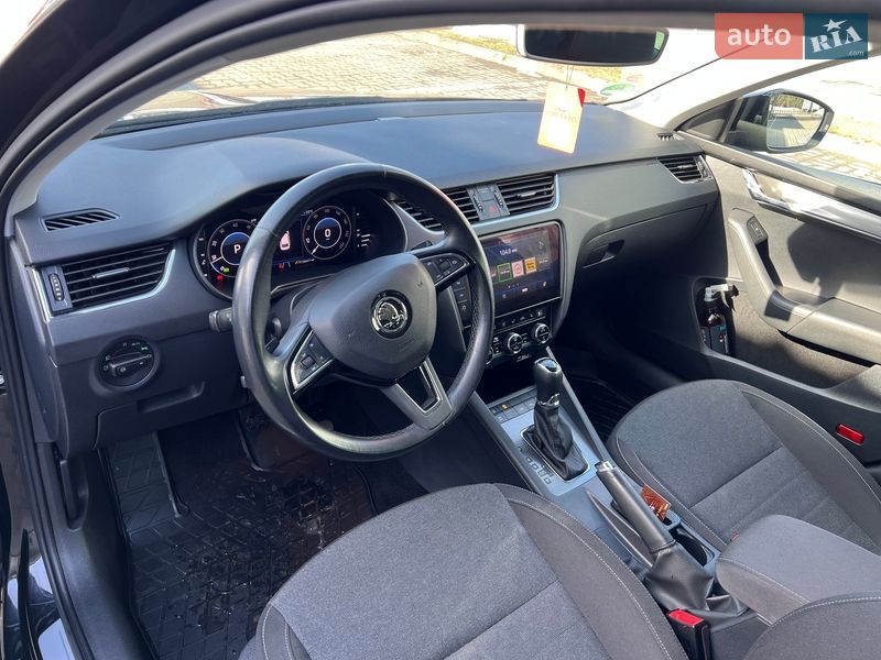 Универсал Skoda Octavia 2019 в Луцке