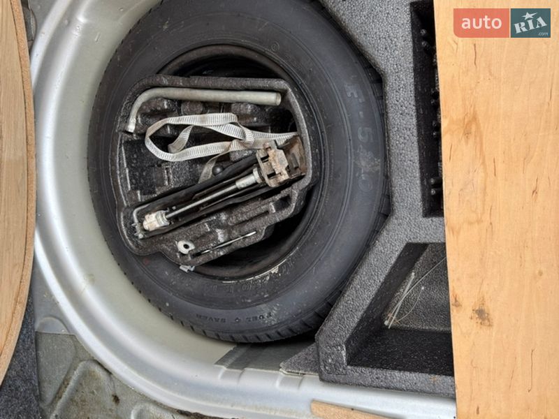 Лифтбек Skoda Octavia 2002 в Львове