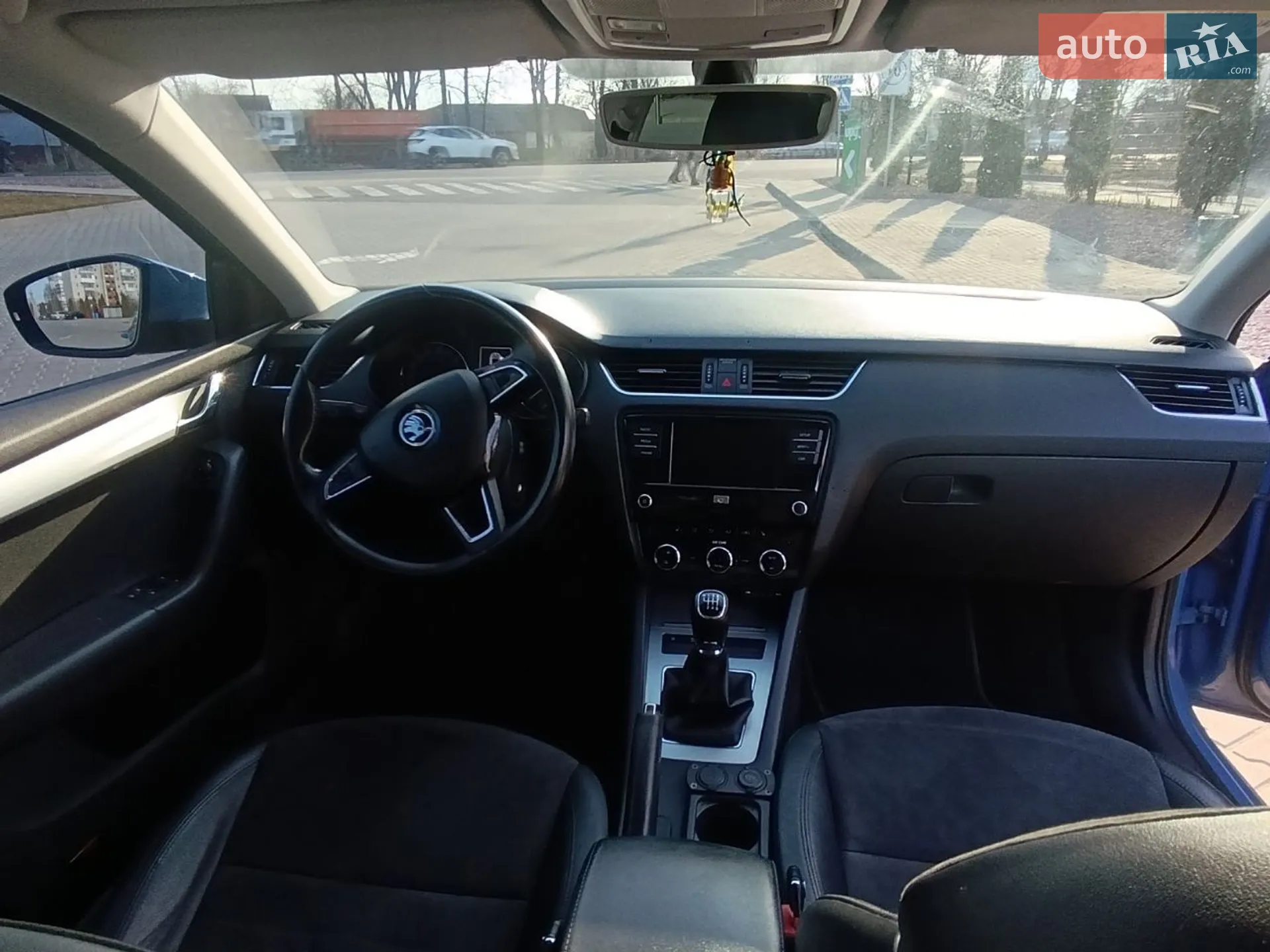 2017 Skoda Octavia - мініатюра 21