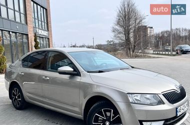 Лифтбек Skoda Octavia 2016 в Виннице