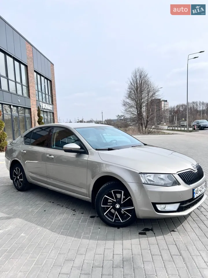 2015 Skoda Octavia - мініатюра 13