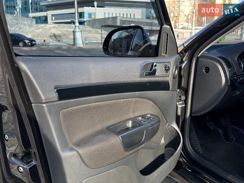 Skoda Octavia 2011 VIN TMBCK41Z4BB154472 фото оголошення 13 з 101