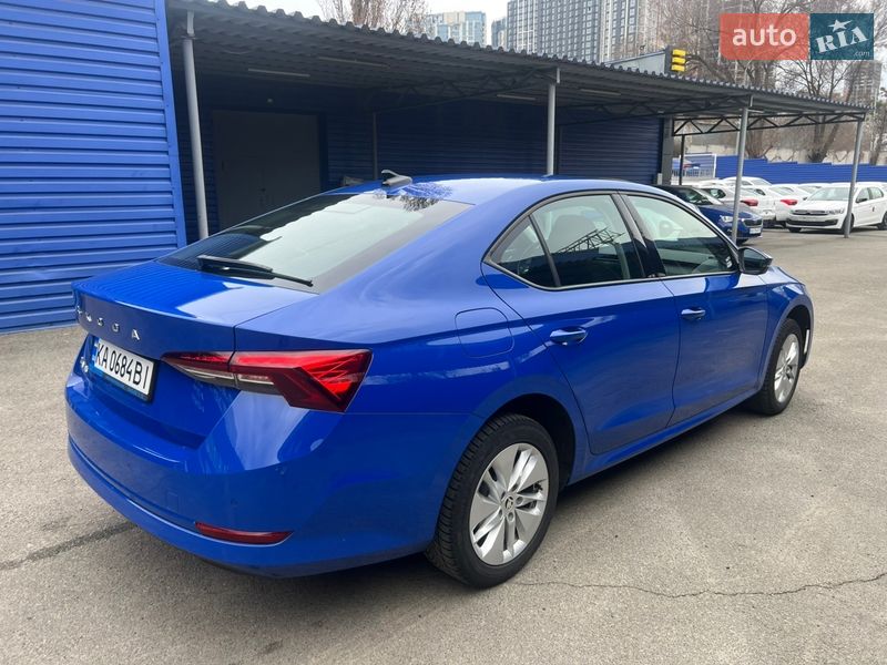 Лифтбек Skoda Octavia 2021 в Киеве