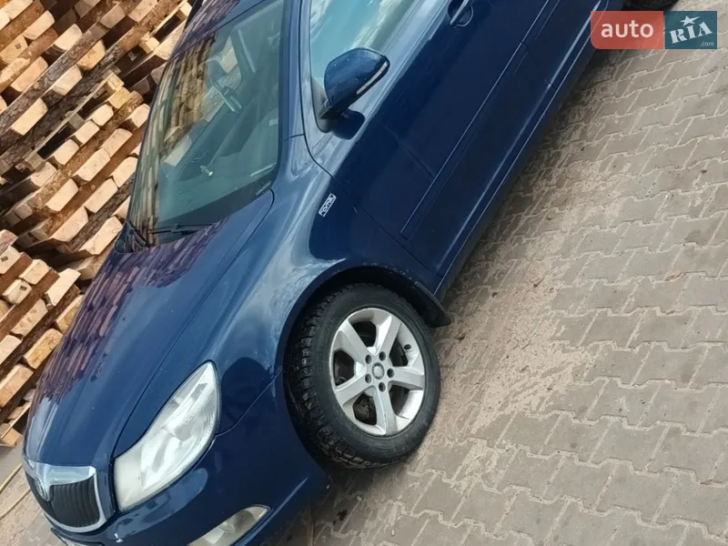 Skoda Octavia 2012 VIN TMBGE61Z8C8028229 фото оголошення 7 з 43