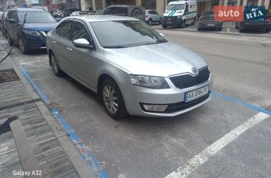 Лифтбек Skoda Octavia 2016 в Днепре