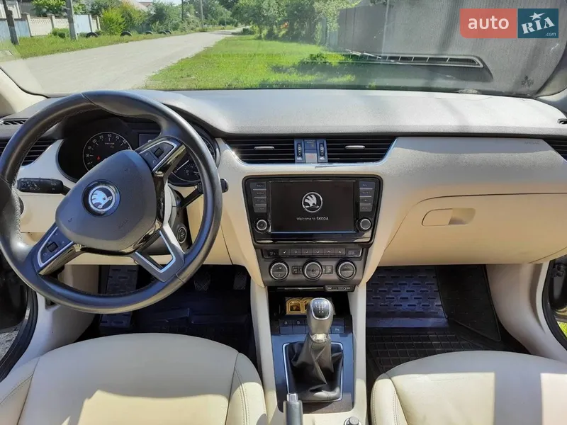 Skoda Octavia 2015 VIN TMBAG9NE4G0114473 фото оголошення 17 з 70