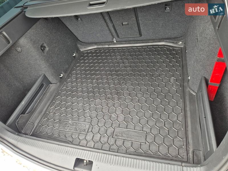 Универсал Skoda Octavia 2018 в Житомире фото 49 Универсал Skoda Octavia 2018 в Житомире