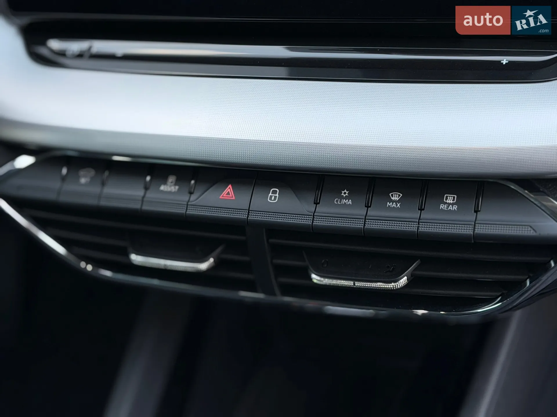 2021 Skoda Octavia - мініатюра 22