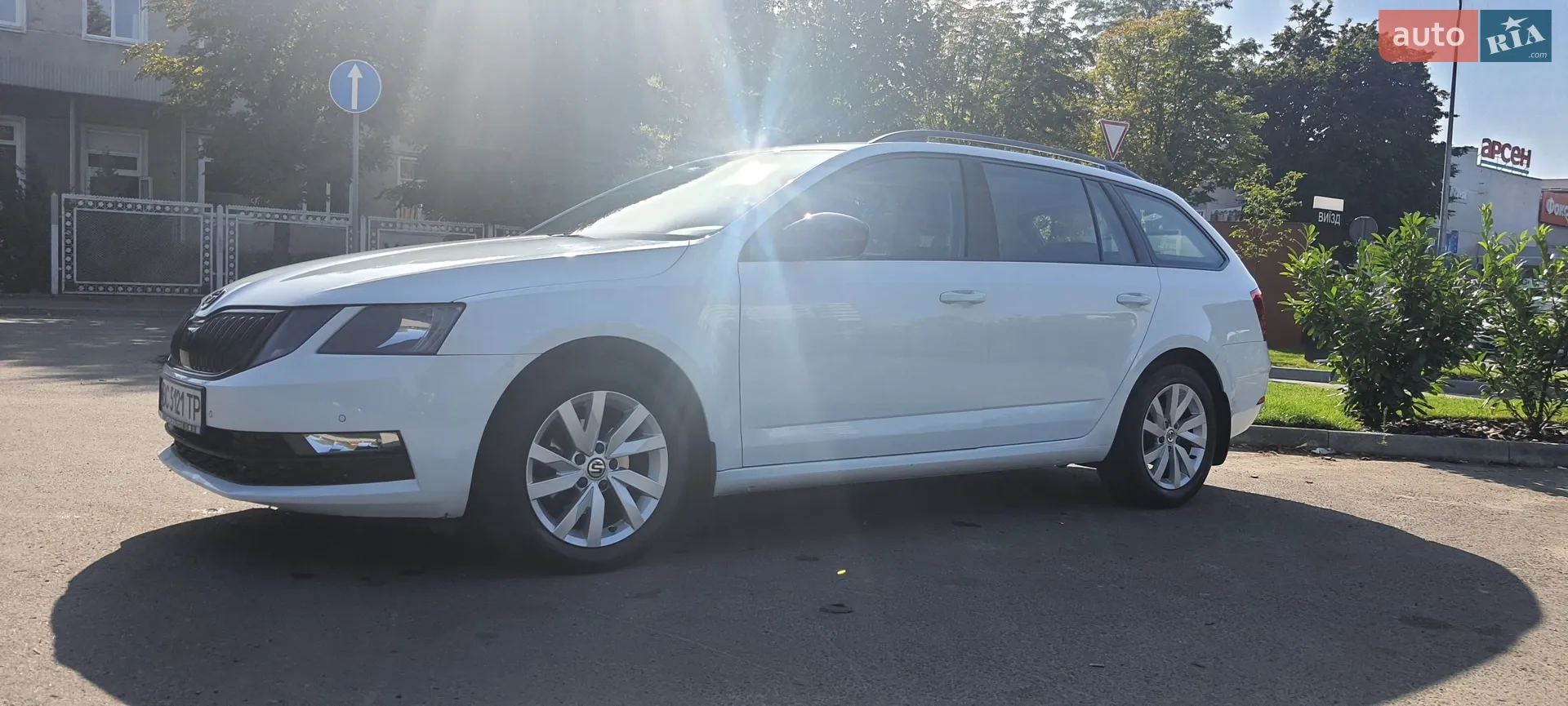 Skoda Octavia 2017 VIN TMBJG7NE4J0238061 фото оголошення 21 з 71