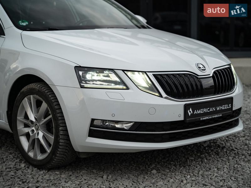Універсал Skoda Octavia 2018 в Чернівцях