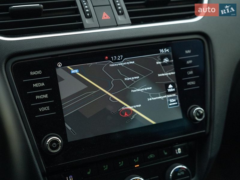 Універсал Skoda Octavia 2018 в Чернівцях