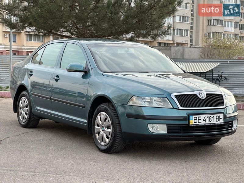 Лифтбек Skoda Octavia 2006 в Николаеве