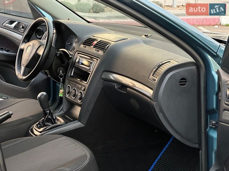 Лифтбек Skoda Octavia 2006 в Николаеве