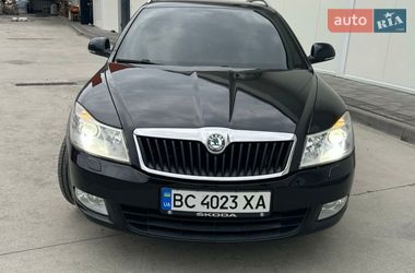 Універсал Skoda Octavia 2011 в Дрогобичі