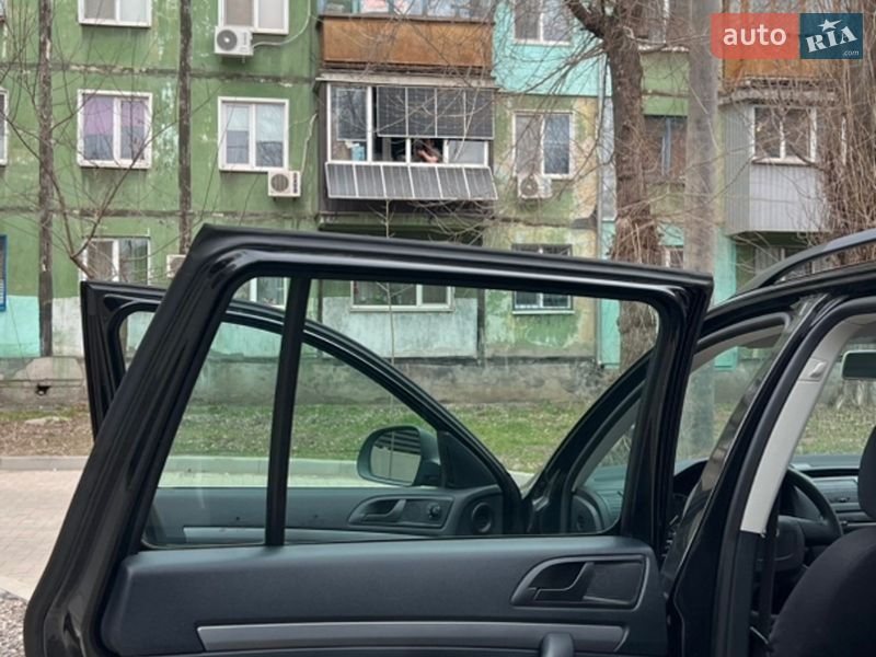 Універсал Skoda Octavia 2010 в Кривому Розі