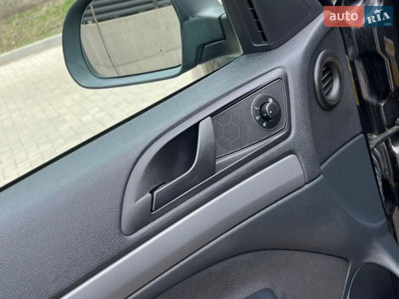 Універсал Skoda Octavia 2010 в Кривому Розі