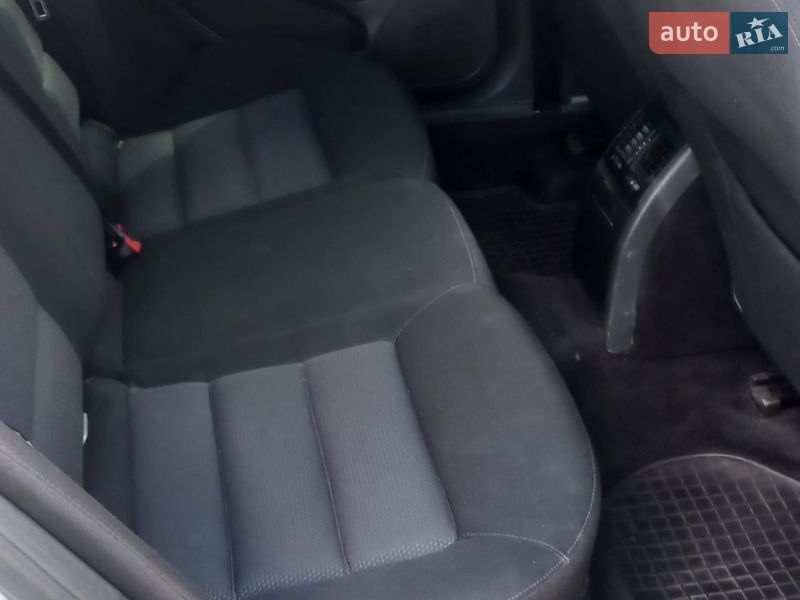 Лифтбек Skoda Octavia 2008 в Днепре