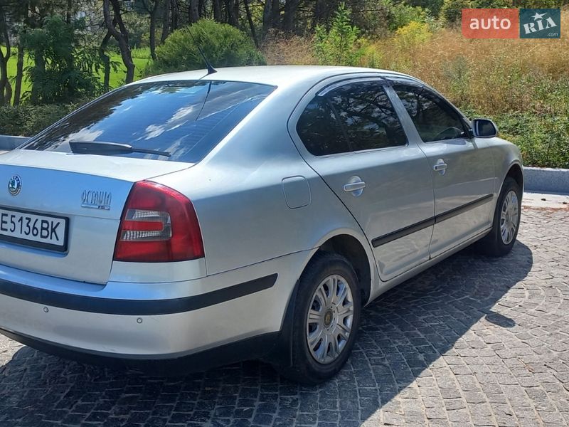 Лифтбек Skoda Octavia 2008 в Днепре