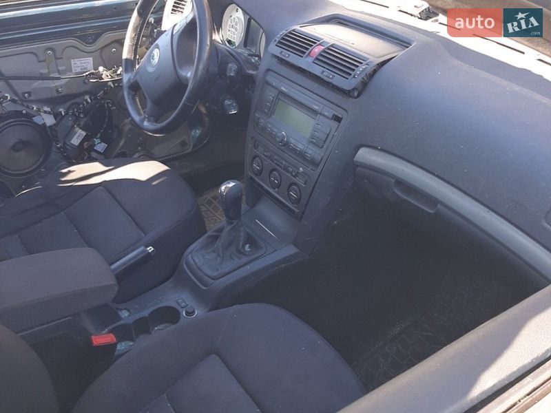 Універсал Skoda Octavia 2005 в Харкові