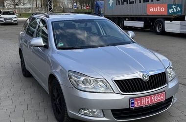 Универсал Skoda Octavia 2012 в Ровно
