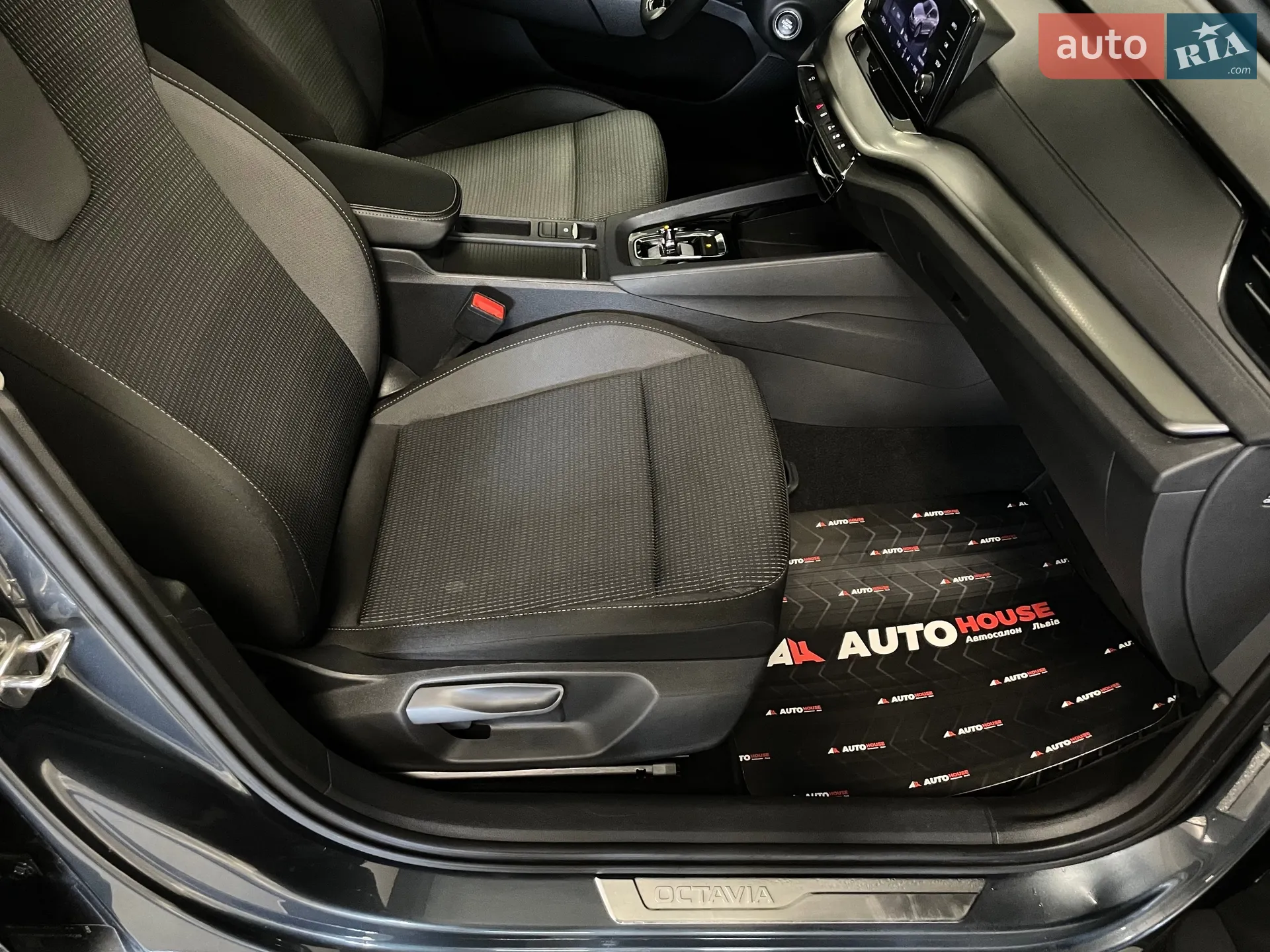 2020 Skoda Octavia - мініатюра 41