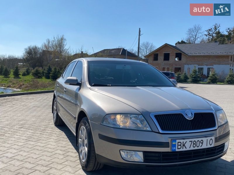 Лифтбек Skoda Octavia 2006 в Ровно фото 3 Лифтбек Skoda Octavia 2006 в Ровно