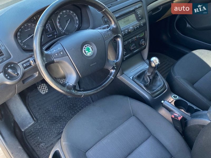 Лифтбек Skoda Octavia 2006 в Ровно фото 10 Лифтбек Skoda Octavia 2006 в Ровно