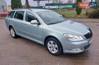 Универсал Skoda Octavia 2010 в Сумах