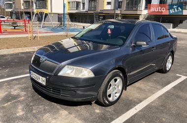 Лифтбек Skoda Octavia 2008 в Виннице