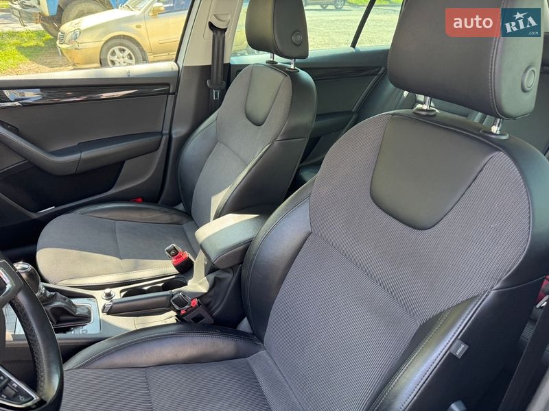 Універсал Skoda Octavia 2019 в Ужгороді