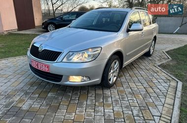 Універсал Skoda Octavia 2012 в Радивиліві