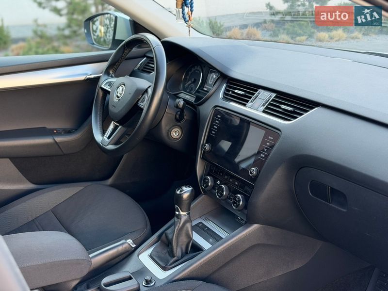 Універсал Skoda Octavia 2020 в Луцьку