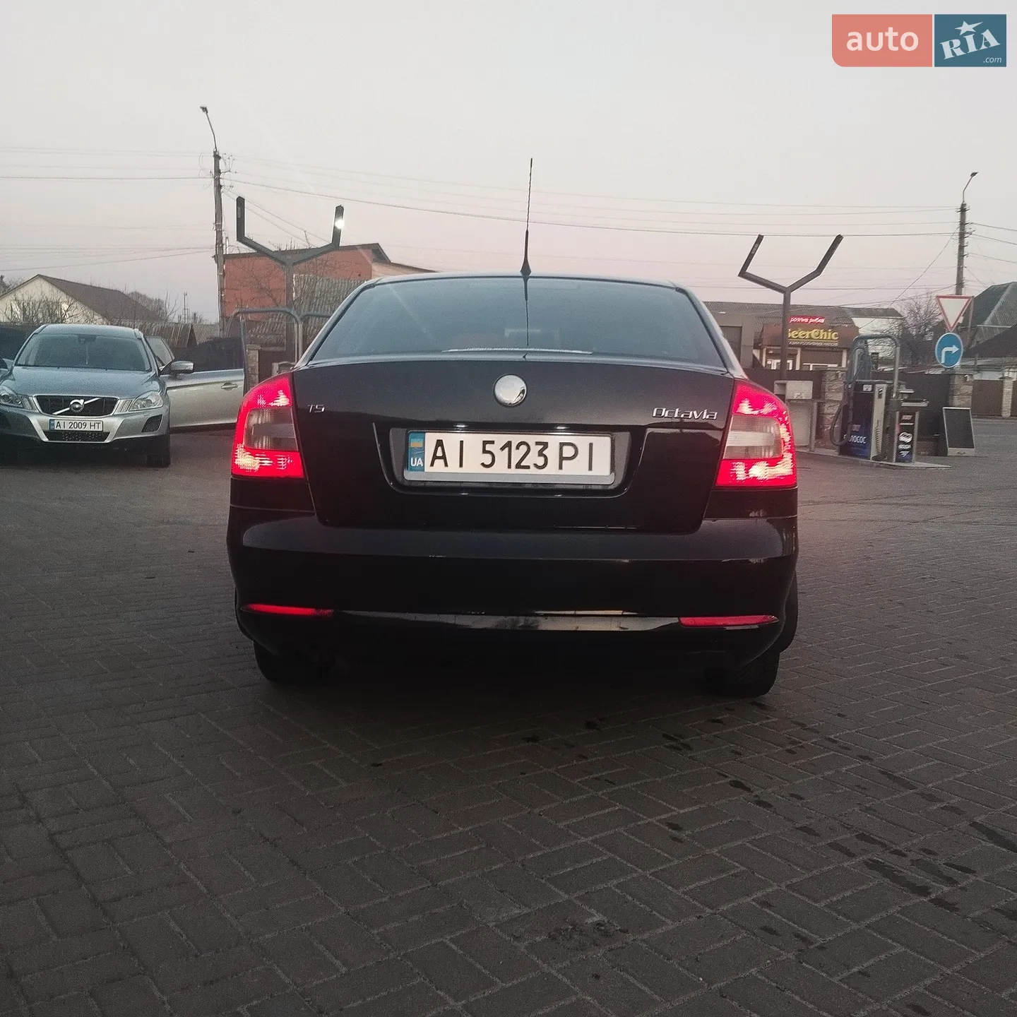 2010 Skoda Octavia - мініатюра 4