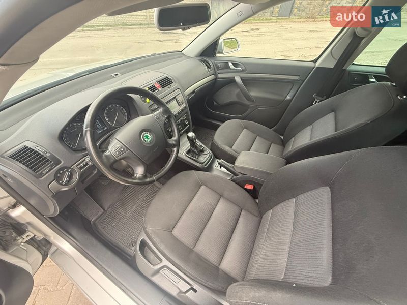 Універсал Skoda Octavia 2007 в Рівному