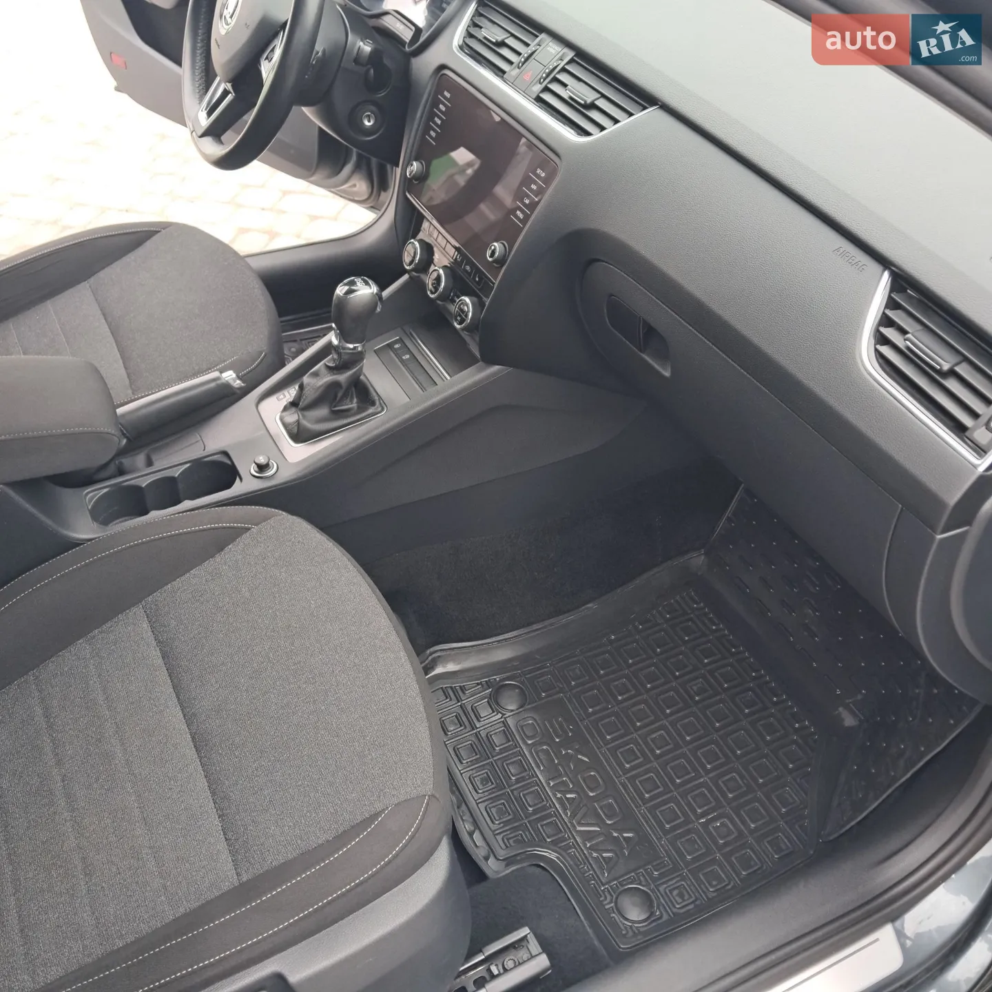 2019 Skoda Octavia - мініатюра 23