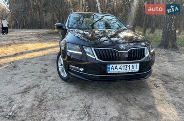 Универсал Skoda Octavia 2019 в Чернигове