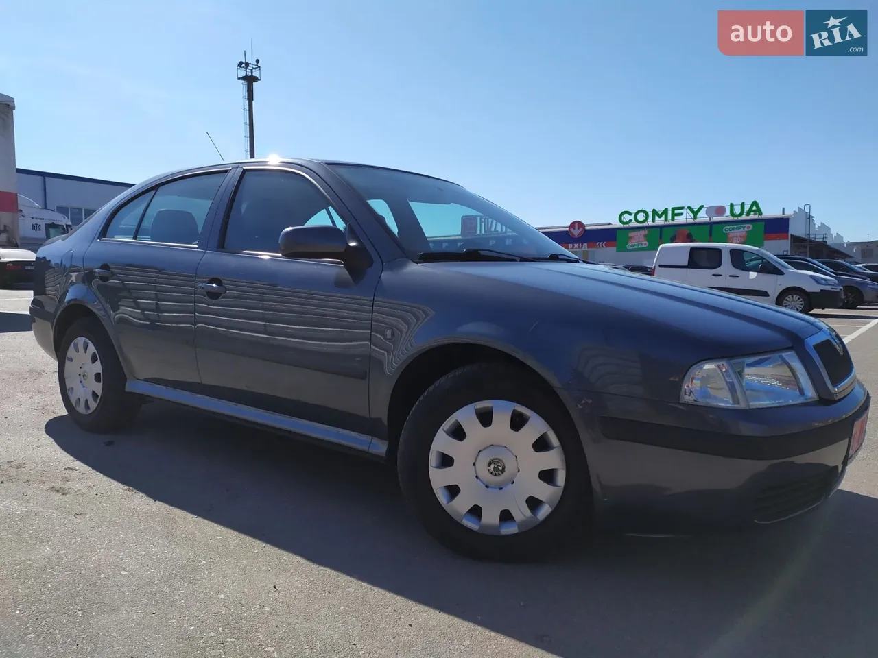2010 Skoda Octavia - мініатюра 17