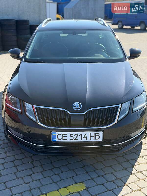 Універсал Skoda Octavia 2019 в Чернівцях
