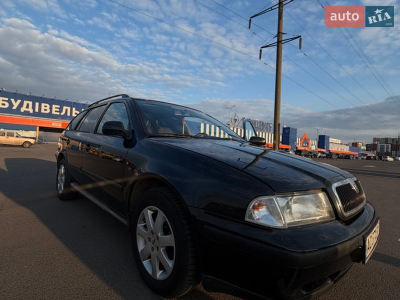 Універсал Skoda Octavia 2000 в Луцьку