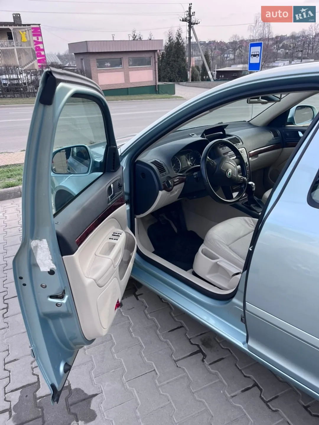 2011 Skoda Octavia - мініатюра 40