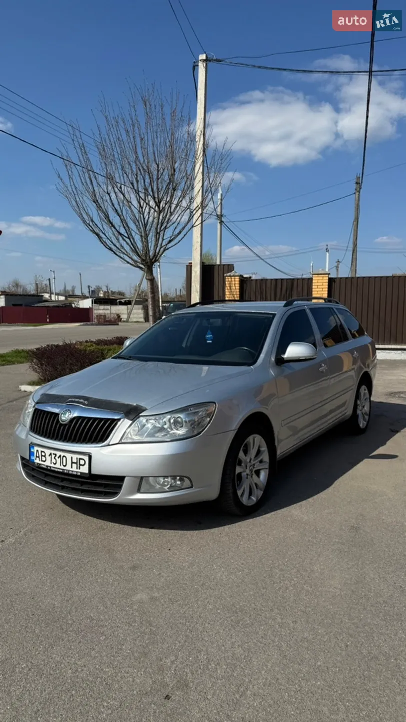 2010 Skoda Octavia - мініатюра 14
