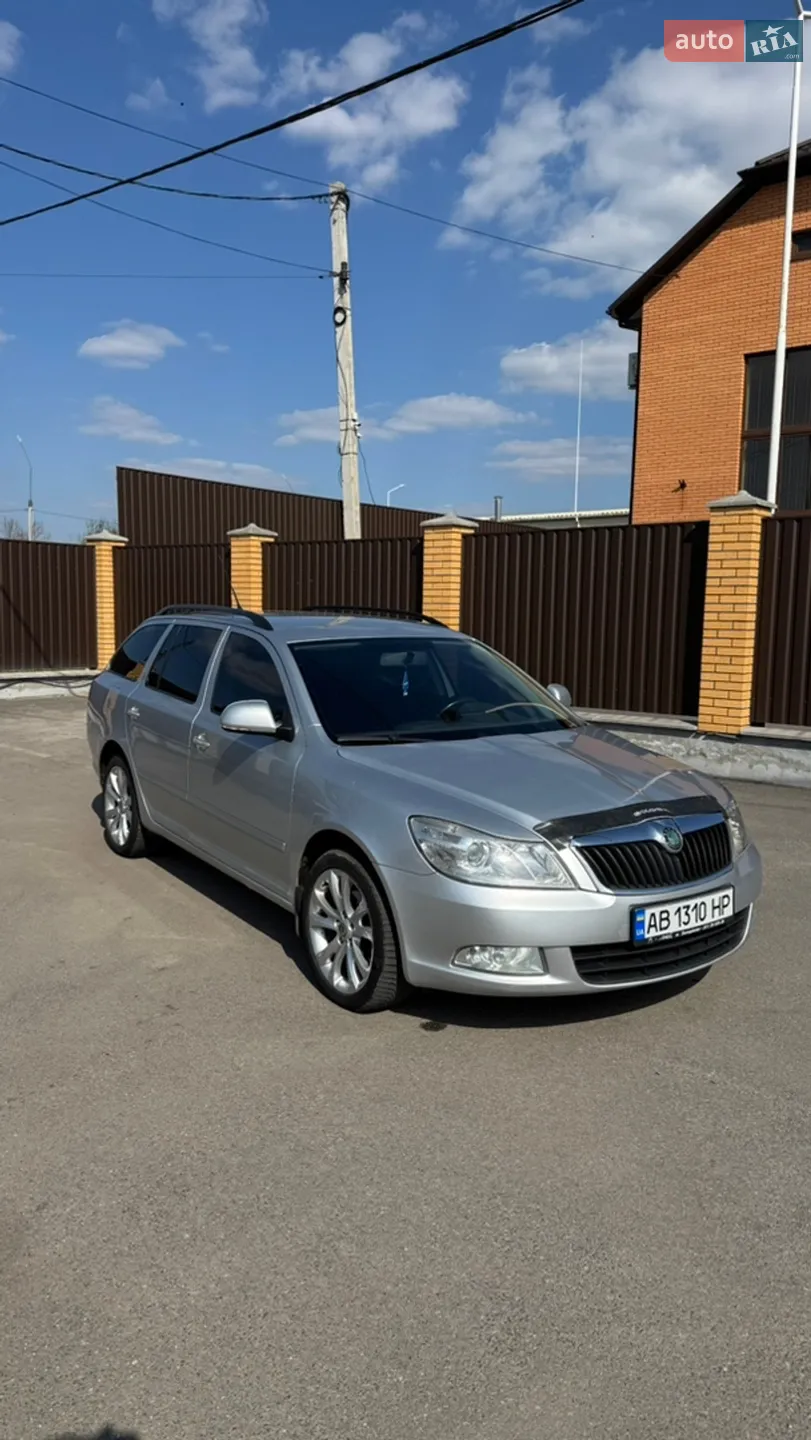 2010 Skoda Octavia - мініатюра 16