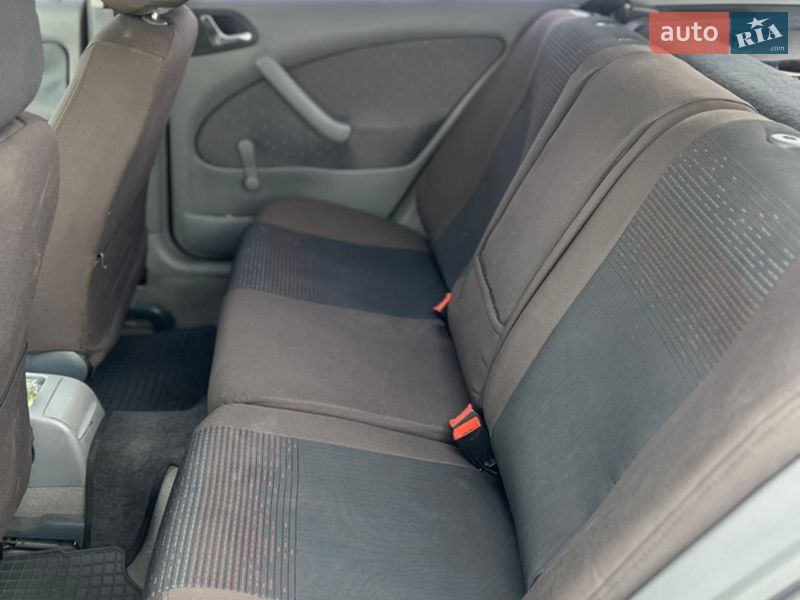 Ліфтбек Skoda Octavia 2004 в Києві