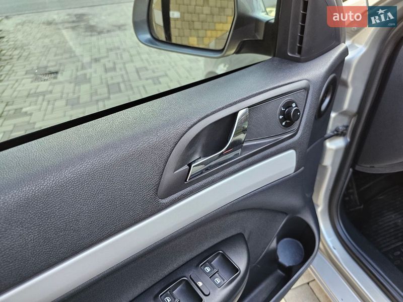 Ліфтбек Skoda Octavia 2009 в Ужгороді